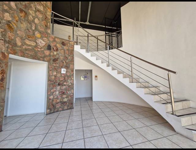 2,315M² WAREHOUSE TO LET IN GERMISTON INDUSTRIAL